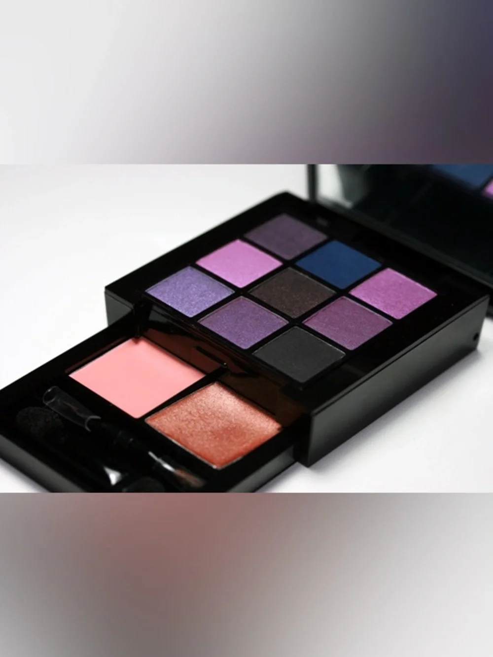 NYX compact kit